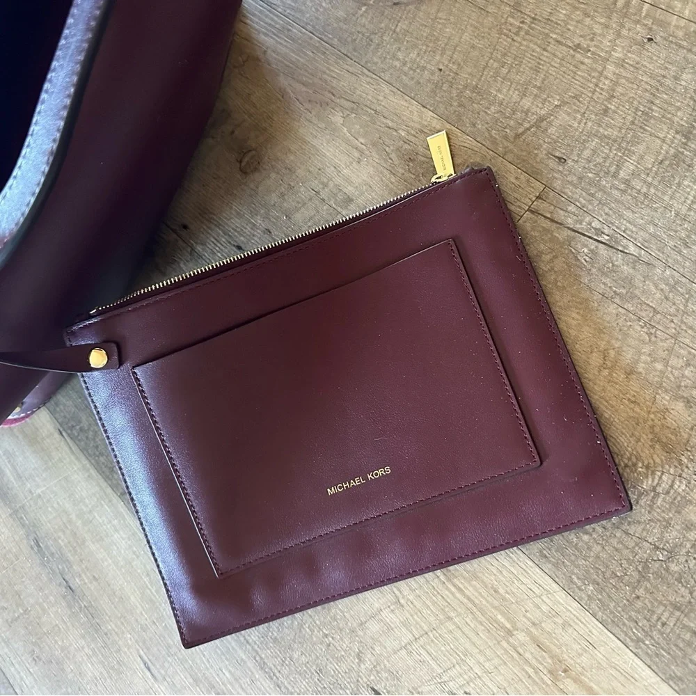 Michael Kors XL Clara Tote